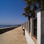 Feriehus Beach-front Bahia Dorada *