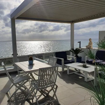 Beach-front Bahia Dorada *