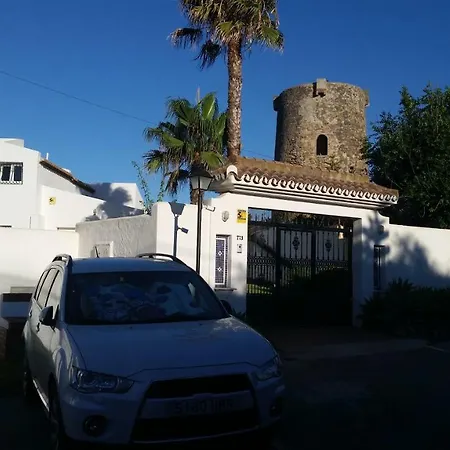 Beach-front Bahia Dorada Holiday home