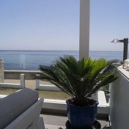 Beach-front Bahia Dorada *