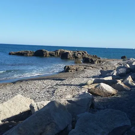 Будинок відпочинку Beach-front Bahia Dorada *