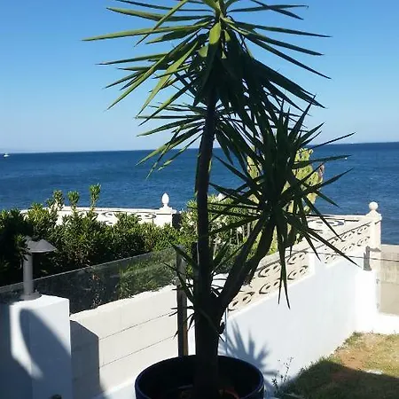 Beach-front Bahia Dorada *