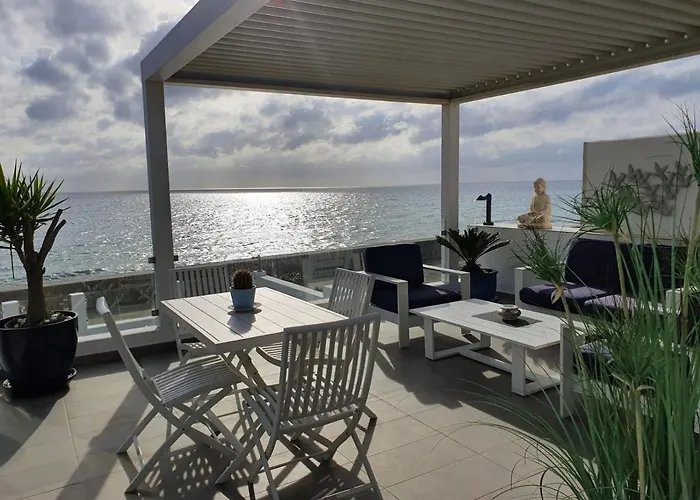 Beach-front Bahia Dorada *