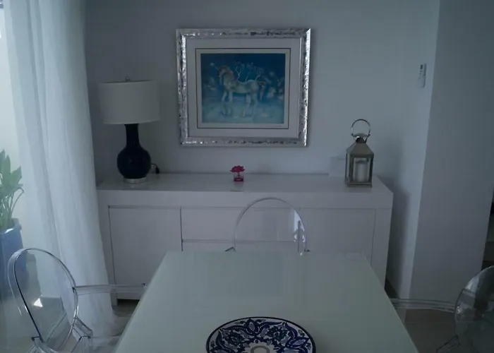 Beach-front Bahia Dorada Будинок відпочинку Естепона