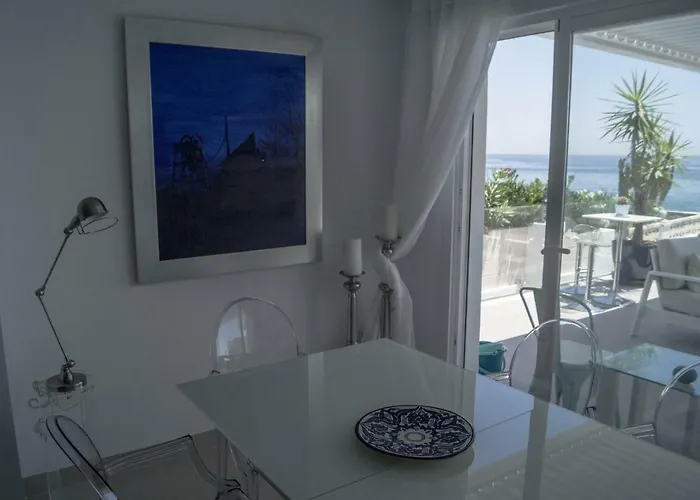 Beach-front Bahia Dorada