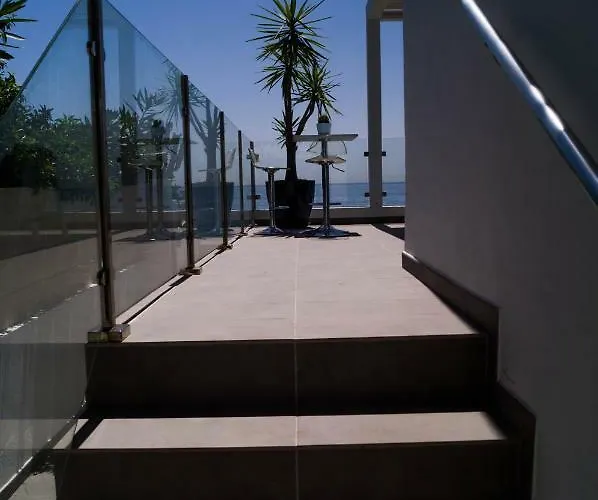 Beach-front Bahia Dorada