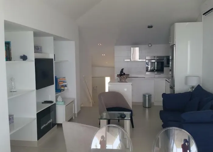 Будинок відпочинку Beach-front Bahia Dorada *