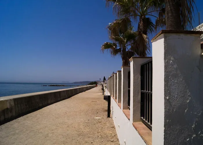 펜션 Beach-front Bahia Dorada *